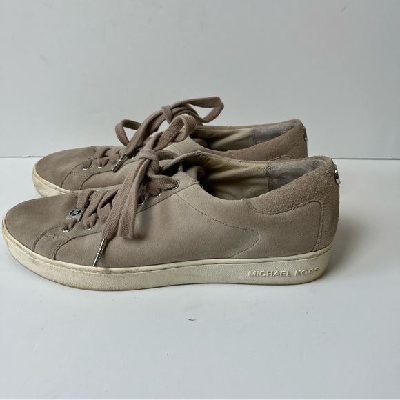 Michael Kors Leather Lace Up Sneakers 8.5 - Picture 3 of 12